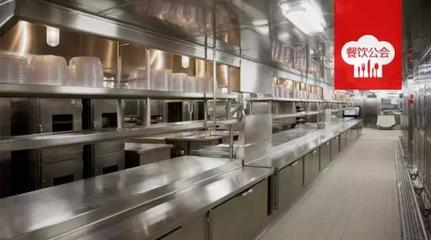 別被&ldquo;中央廚房&rdquo;帶偏了,看看海底撈、金百萬都如何做的